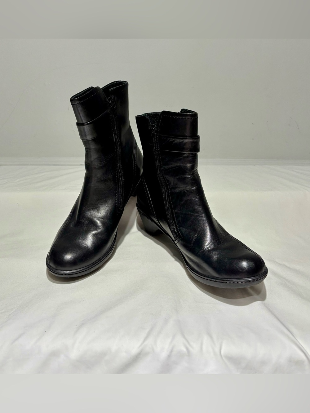 Dansko Black Leather Ankle Boots Size 9/40